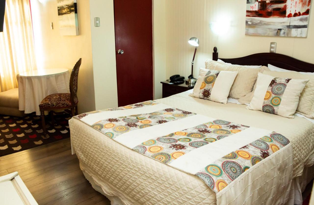 Los Ángeles Hotel Gran Muso מראה חיצוני תמונה